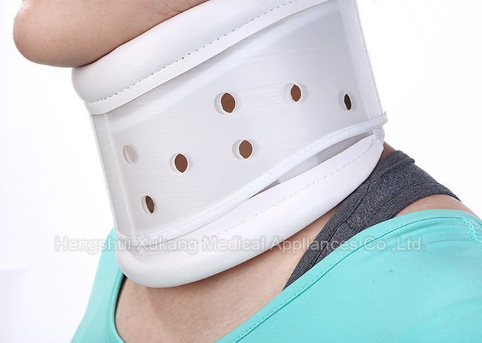 Plastic Cervical Collar Neck Brace , Hard Collars For Cervical Spine Immobilization