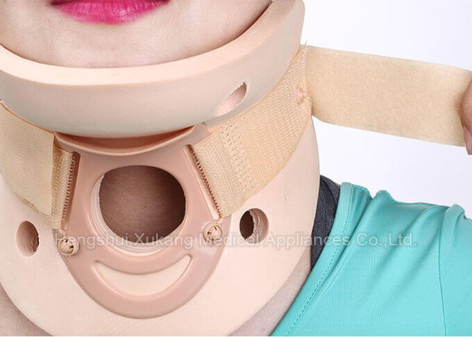 Skin Color Waterproof Cervical Collar Eliminate Tissue Edema Enviromental Friendly